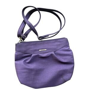 Travelon Uptown Anti Theft RFID Lockable Crossbody Bag Travel Purple